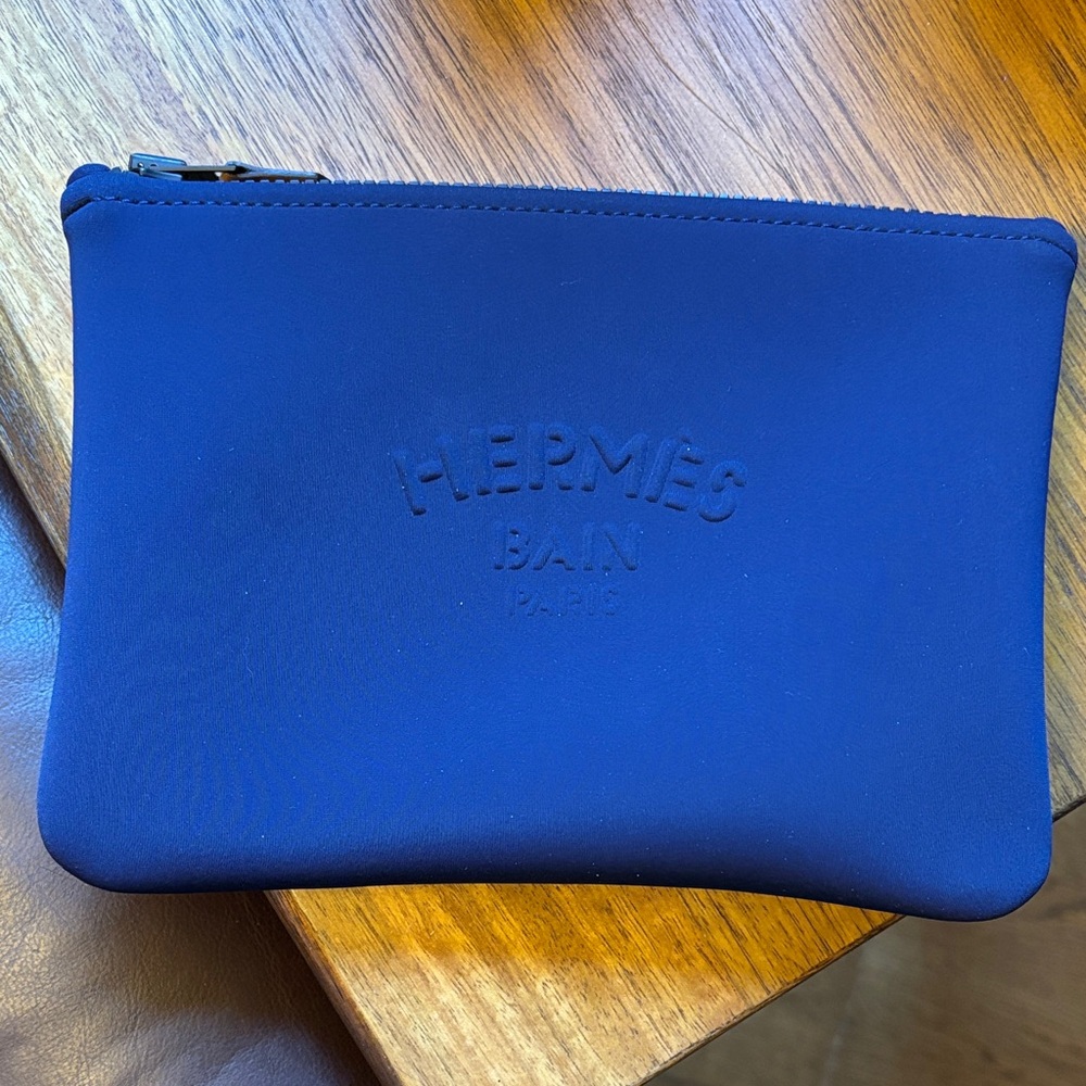 Neobain case, small model - BRAND NWT